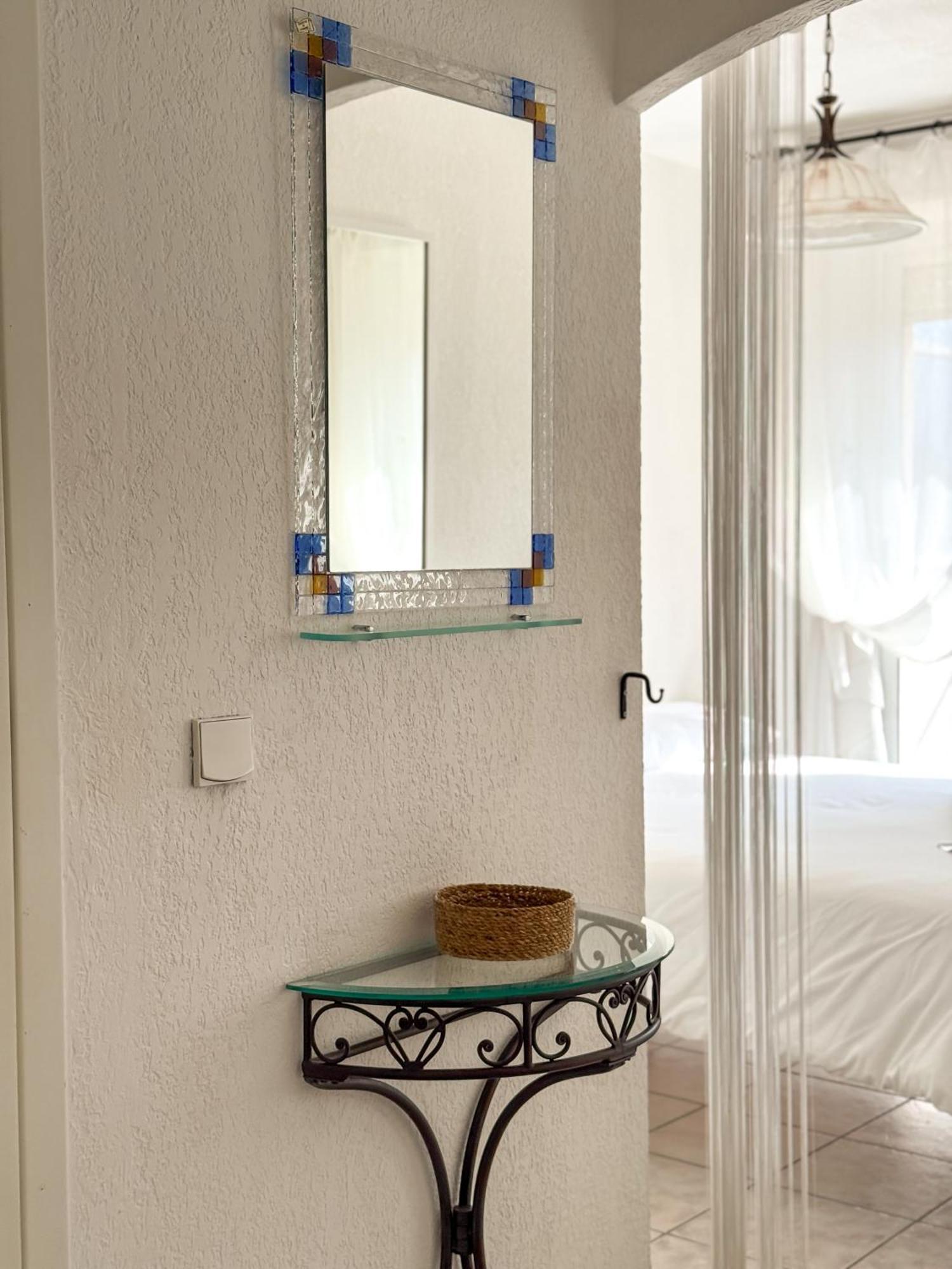 Coquet Appartement Avec Le Terrasse Sur Le Mer Roquebrune-Cap-Martin Exteriér fotografie